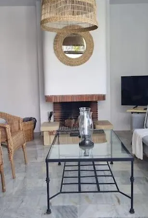 Mijas Costa Chapas Cabopino Playa Y Golf Μαρμπέλλα